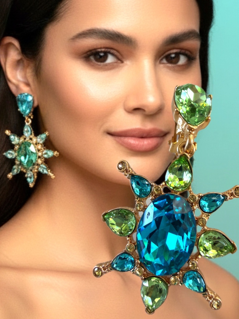 Oscar de la Renta CRYSTAL EARRINGS TROPICAL BLOOM STAR PERIDOT/BRT BLUE Clip-On